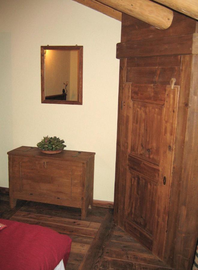 Les Chevreuils Apartment Arvier Luaran gambar