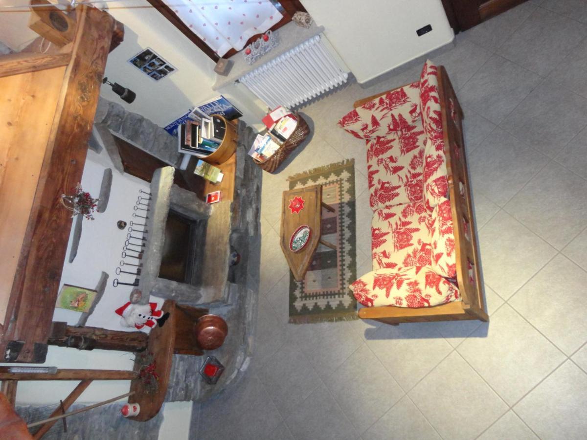Les Chevreuils Apartment Arvier Luaran gambar